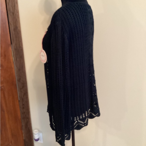 Umgee Sweater - Picture 2 of 7